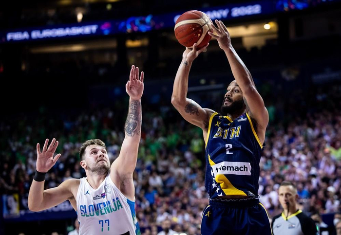 关于西甲倒计时，布鲁克林篮网集结日强势反弹，细节引发关注，引发热议，赛程密集仍需轮换的信息